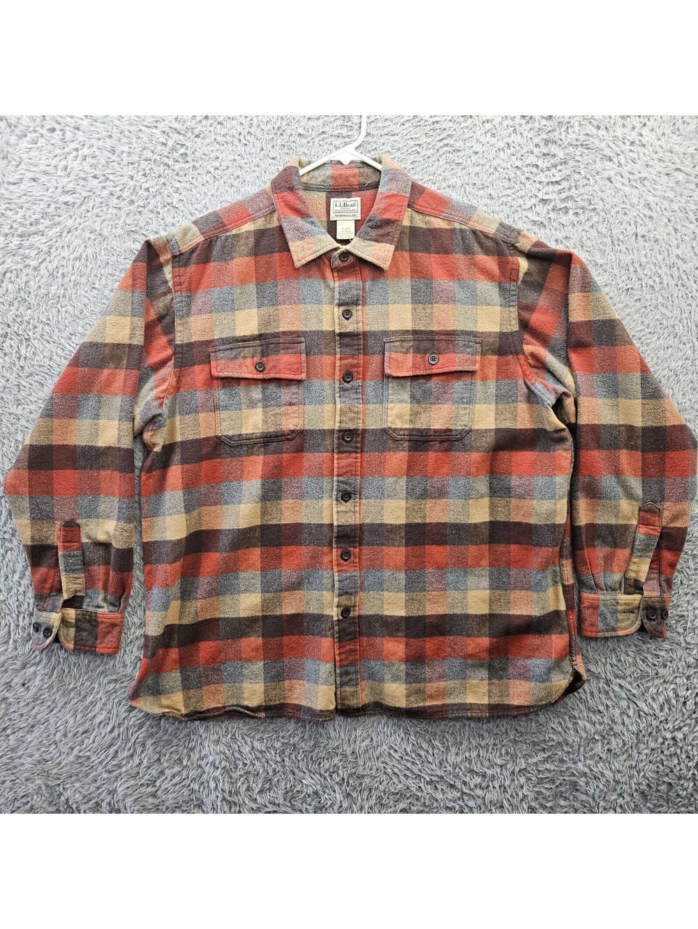L.L. Bean 277981 Flannel Shirt Chamois Apple Cinnamon Men XL Traditional Fit